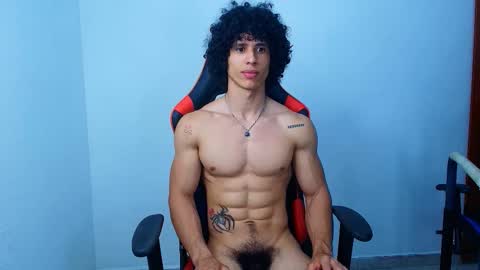 Snapshot of arnold_black69 chatting on 09/14/25, 12:43 arnold black online show from 09/14/25, 12:43