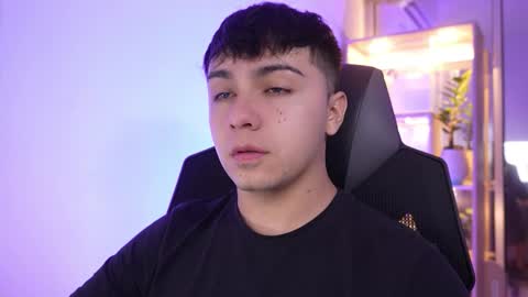 Snapshot of aron__cooper chatting on 02/16/26, 11:56 aron__cooper online show from 02/16/26, 11:56