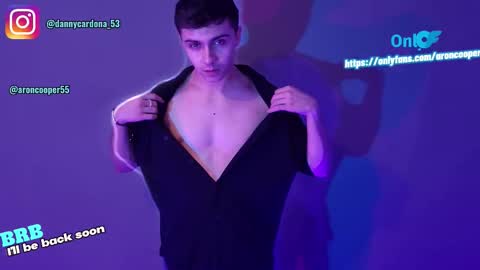 Snapshot of aron__cooper chatting on 03/18/26, 02:58 aron__cooper online show from 03/18/26, 02:58