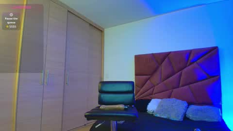 ARON BOLT online show from 09/18/25, 02:35