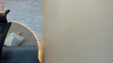 ARON BOLT online show from 11/11/25, 11:49