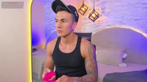 ARON BOLT online show from 05/16/26, 03:55