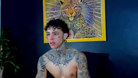 Snapshot of aron_ford chatting on 09/22/25, 12:18 Aron ford online show from 09/22/25, 12:18
