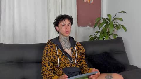 Snapshot of aron_ford chatting on 10/01/25, 11:49 Aron ford online show from 10/01/25, 11:49