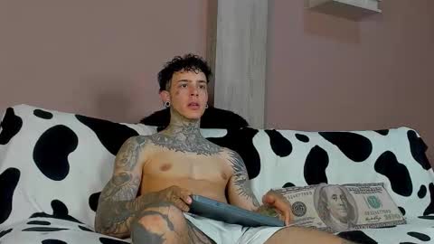 Snapshot of aron_ford chatting on 02/13/26, 02:40 Aron ford online show from 02/13/26, 02:40