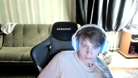 biggest penis  online show from 12/18/25, 06:52