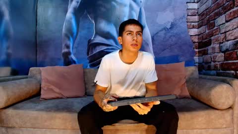 aron_pulse online show from 01/10/26, 02:41