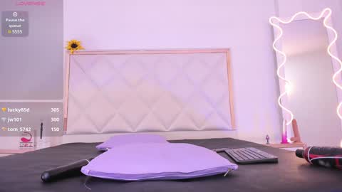  your aron  online show from 12/24/24, 12:44