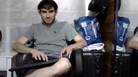 Aron G Franco online show from 10/29/25, 07:26