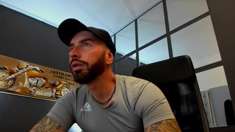 AronGrant online show from 09/28/25, 09:03