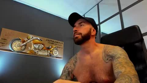 AronGrant online show from 10/13/25, 10:04