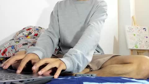 Snapshot of aronxx_ chatting on 09/18/25, 11:23 BLACK FRIDAY 55 OFF ON MY ONLYFANS.  online show from 09/18/25, 11:23
