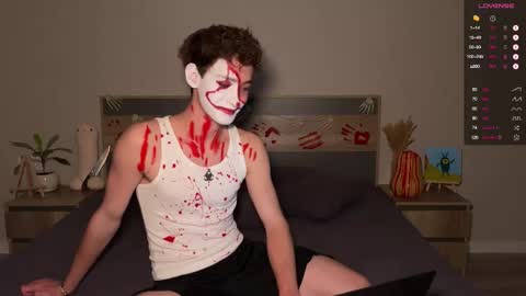 Snapshot of aronyou_win chatting on 10/31/25, 04:08 Aron and Phil solo online show from 10/31/25, 04:08