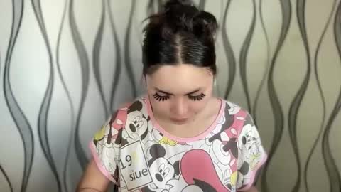 KATE MORE  online show from 09/17/25, 03:41