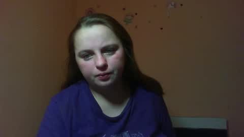Snapshot of arriana98 chatting on 12/08/24, 03:43 Arriana online show from 12/08/24, 03:43