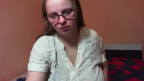 Snapshot of arriana98 chatting on 02/06/25, 03:16 Arriana online show from 02/06/25, 03:16