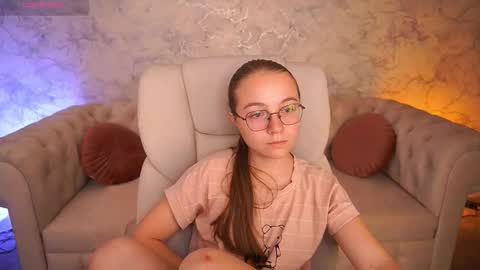 arrinawair online show from 09/18/25, 07:10