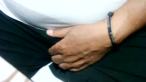 Snapshot of arris_64 chatting on 10/01/25, 07:14 arris_64 online show from 10/01/25, 07:14