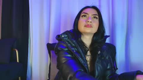    online show from 11/19/25, 06:52