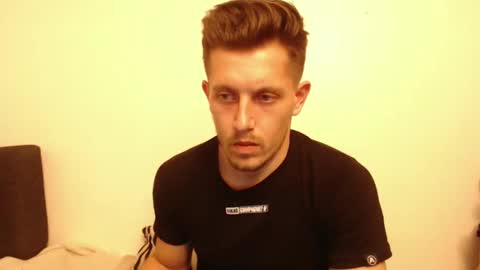 arromwilliam90 online show from 12/07/24, 08:16