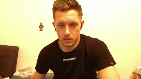 arromwilliam90 online show from 01/17/25, 05:53