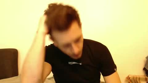 arromwilliam90 online show from 02/15/25, 08:43