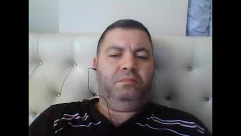 Snapshot of arsenica chatting on 01/19/25, 10:39 arsenica online show from 01/19/25, 10:39