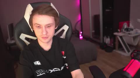 Alex online show from 12/15/25, 08:46