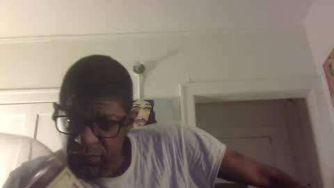 Snapshot of arteblazze chatting on 01/07/26, 01:52 Arteblazze not daddy boy bitch or nigga online show from 01/07/26, 01:52