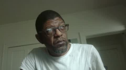 Snapshot of arteblazze chatting on 03/15/26, 02:23 Arteblazze not daddy boy bitch or nigga online show from 03/15/26, 02:23