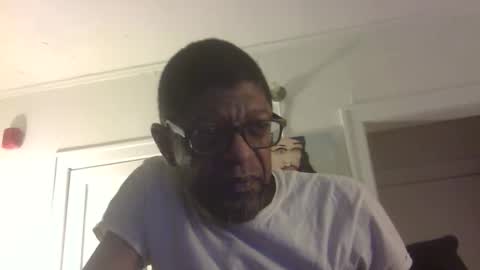 Snapshot of arteblazze chatting on 03/17/26, 02:16 Arteblazze not daddy boy bitch or nigga online show from 03/17/26, 02:16