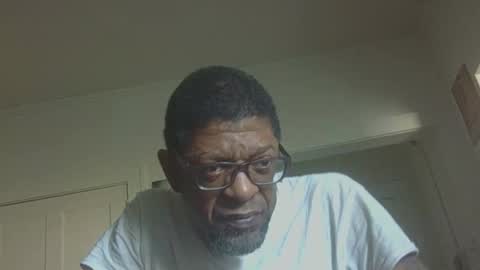 Snapshot of arteblazze chatting on 04/07/26, 03:45 Arteblazze not daddy boy bitch or nigga online show from 04/07/26, 03:45