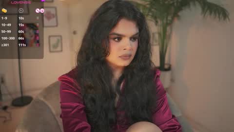 Chloe  online show from 12/16/25, 12:48