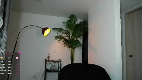 Chloe  online show from 06/11/26, 12:43