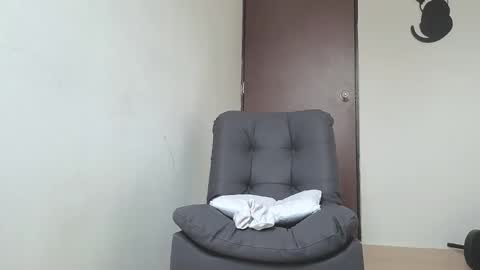   online show from 11/24/25, 12:38