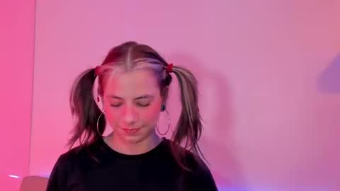 artemisablake online show from 12/20/24, 12:19