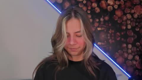 artemisablake online show from 03/01/25, 04:22