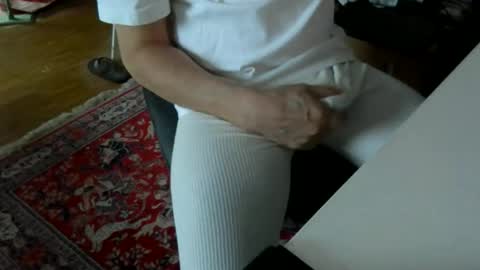 Snapshot of artesian99 chatting on 04/18/26, 06:50 artesian99 online show from 04/18/26, 06:50