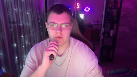 Snapshot of arthurabel chatting on 03/16/26, 04:00 arthurabel online show from 03/16/26, 04:00