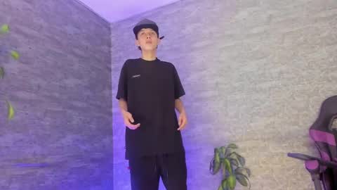 arthurcox_ online show from 09/27/25, 06:13