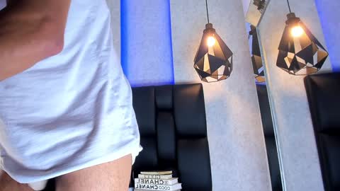 Arthur online show from 01/16/25, 12:34