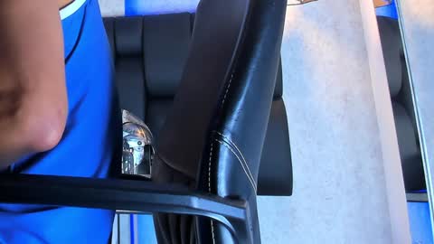 Arthur online show from 02/09/25, 01:11