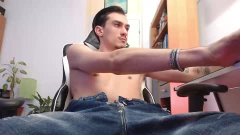 Snapshot of artieryder chatting on 03/05/26, 11:06 Artie online show from 03/05/26, 11:06