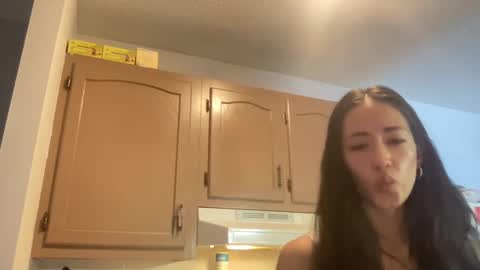 Snapshot of artnchill chatting on 12/12/24, 06:31 Audrey online show from 12/12/24, 06:31