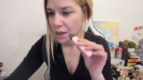 MIA online show from 03/11/25, 08:53