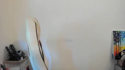 MIA online show from 10/04/25, 10:02