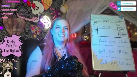 Snapshot of artsyheartsyy chatting on 11/04/25, 02:32 ArtsyHeartsyy online show from 11/04/25, 02:32