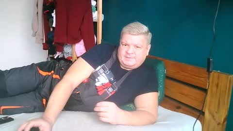 Snapshot of artuditu55 chatting on 01/16/25, 11:26 artuditu36 online show from 01/16/25, 11:26