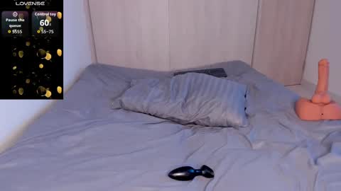 arturguy01 online show from 10/04/25, 11:58