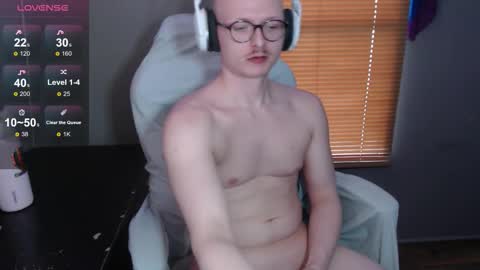 Snapshot of aruthune chatting on 03/09/26, 09:41 aruthune online show from 03/09/26, 09:41